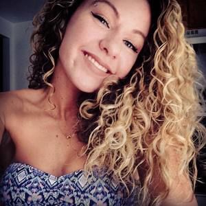 Meet your Posher, Alicia